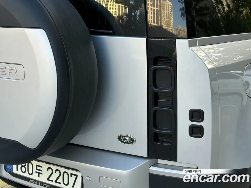 Land Rover Defender 2022 из KR, фото 4