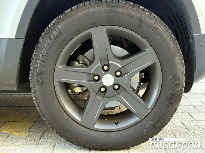 Land Rover Defender 2022 из KR, фото 9