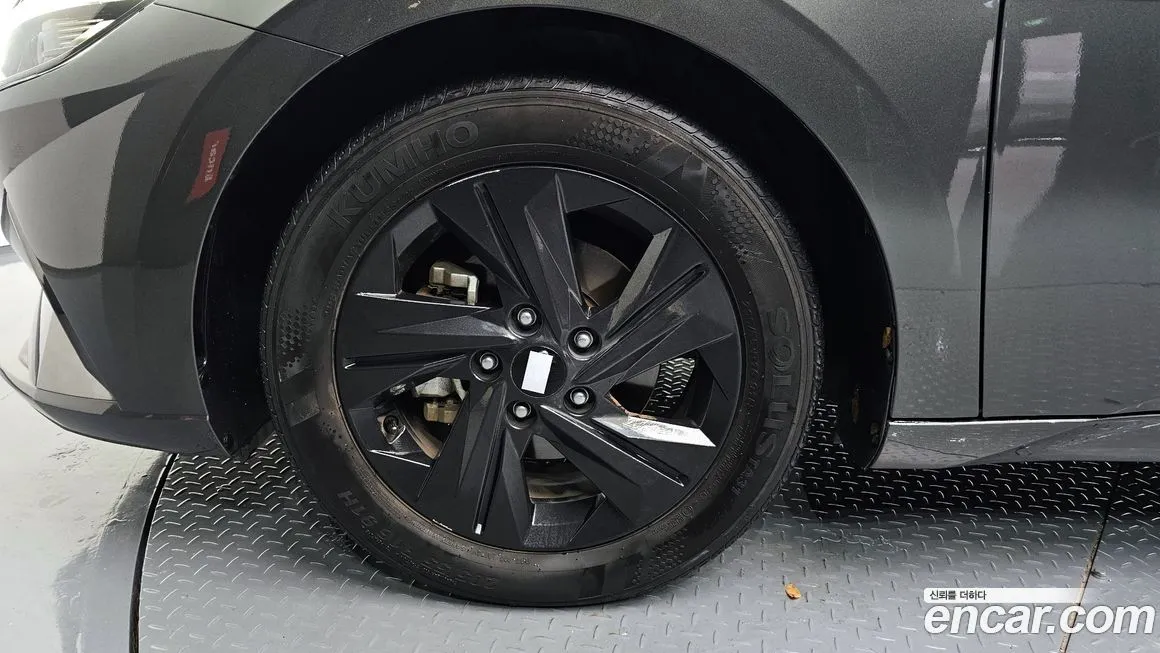 Hyundai AVANTE 2023 из KR, фото 5