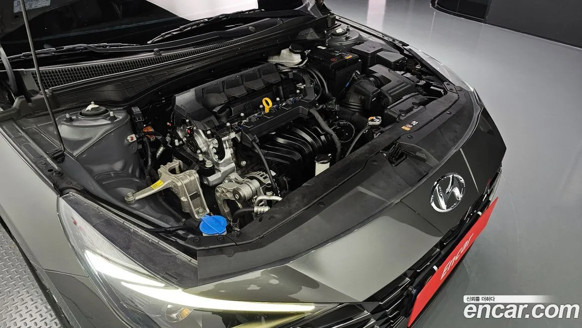 Hyundai AVANTE 2023 из KR, фото 6