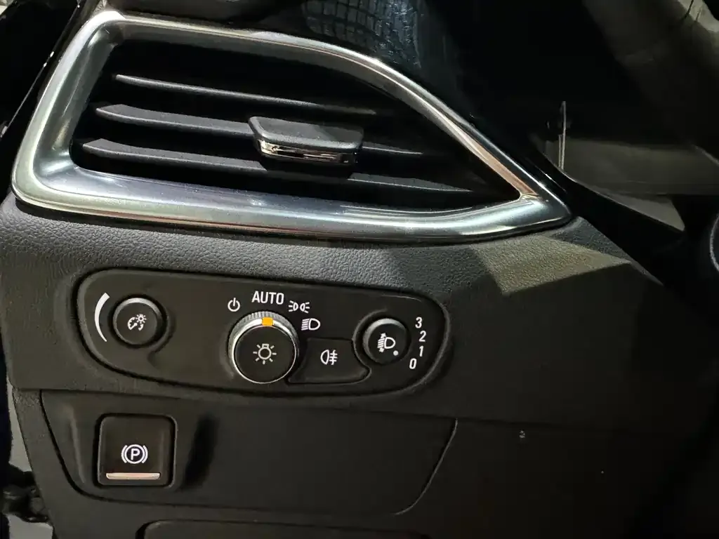 Buick Enclave 2022 из CN, фото 7