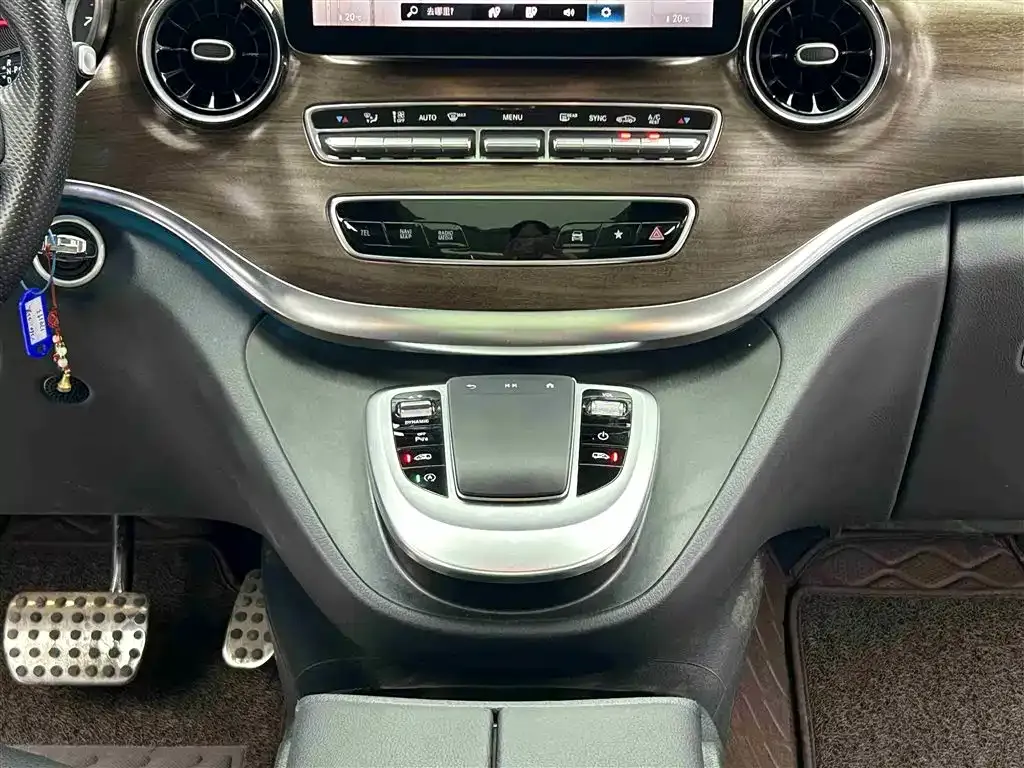 Mercedes-Benz V-Class 2022 из CN, фото 10