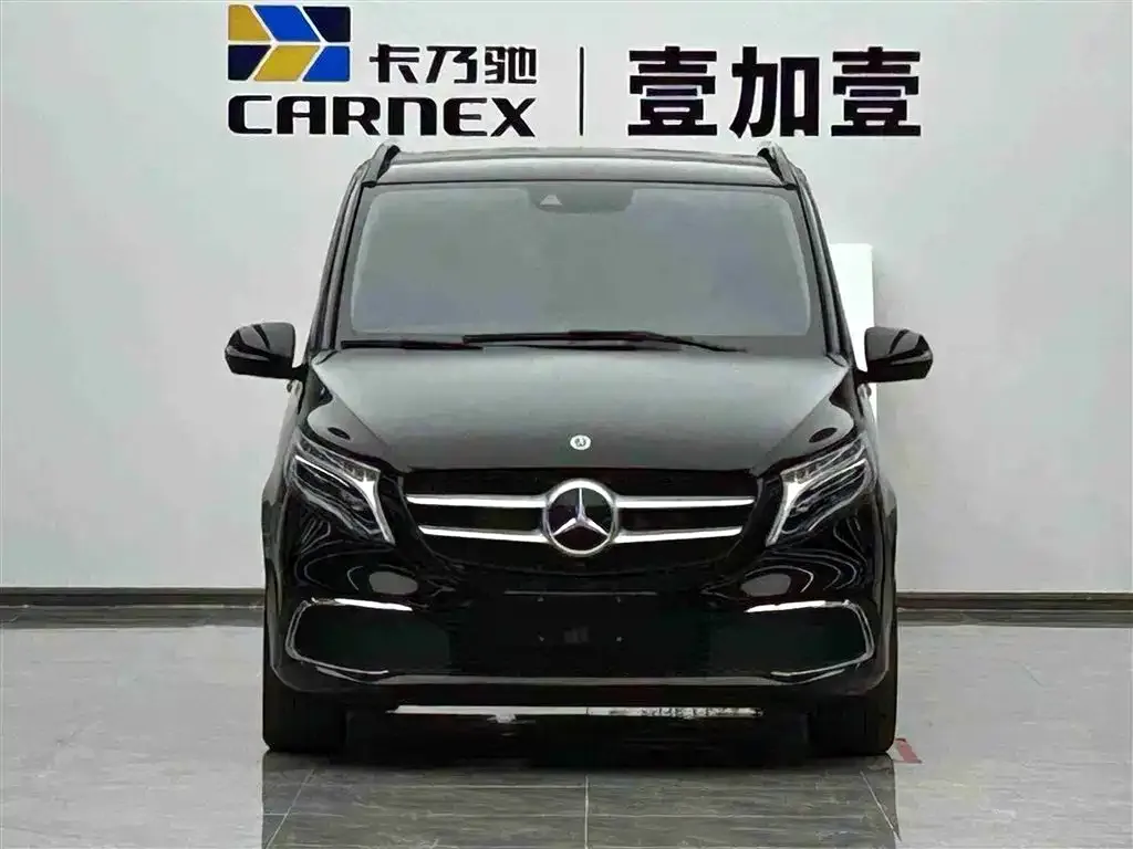 Mercedes-Benz V-Class 2022 из CN, фото 2