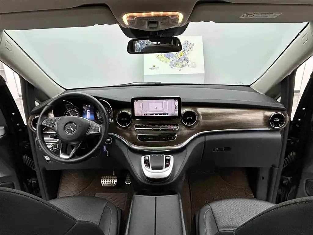 Mercedes-Benz V-Class 2022 из CN, фото 8