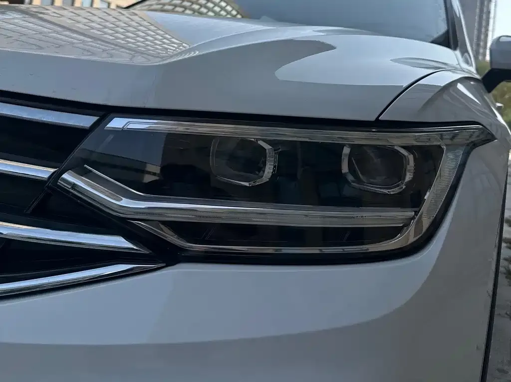 Volkswagen Tiguan L 2022 из CN, фото 5