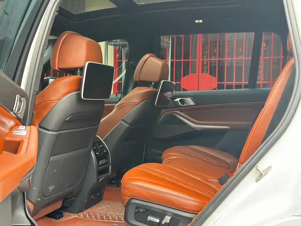BMW X7 2021 из CN, фото 5
