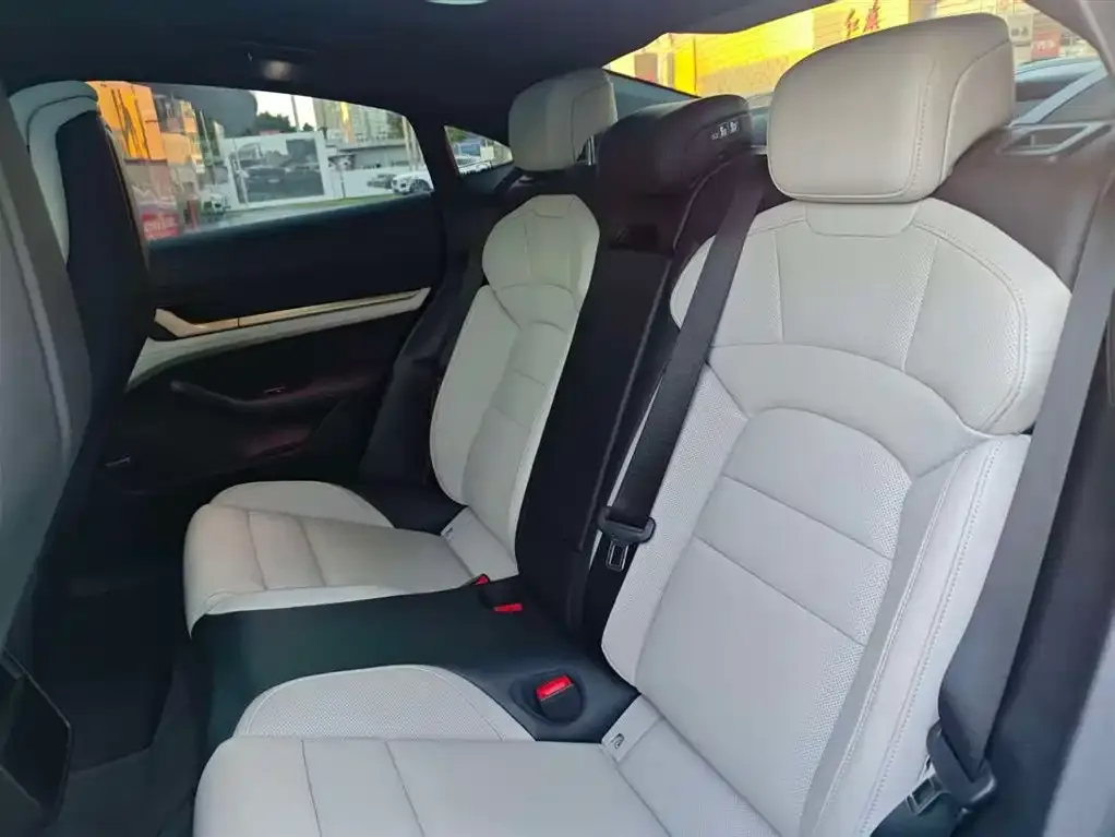 Porsche Taycan 2023 из CN, фото 10