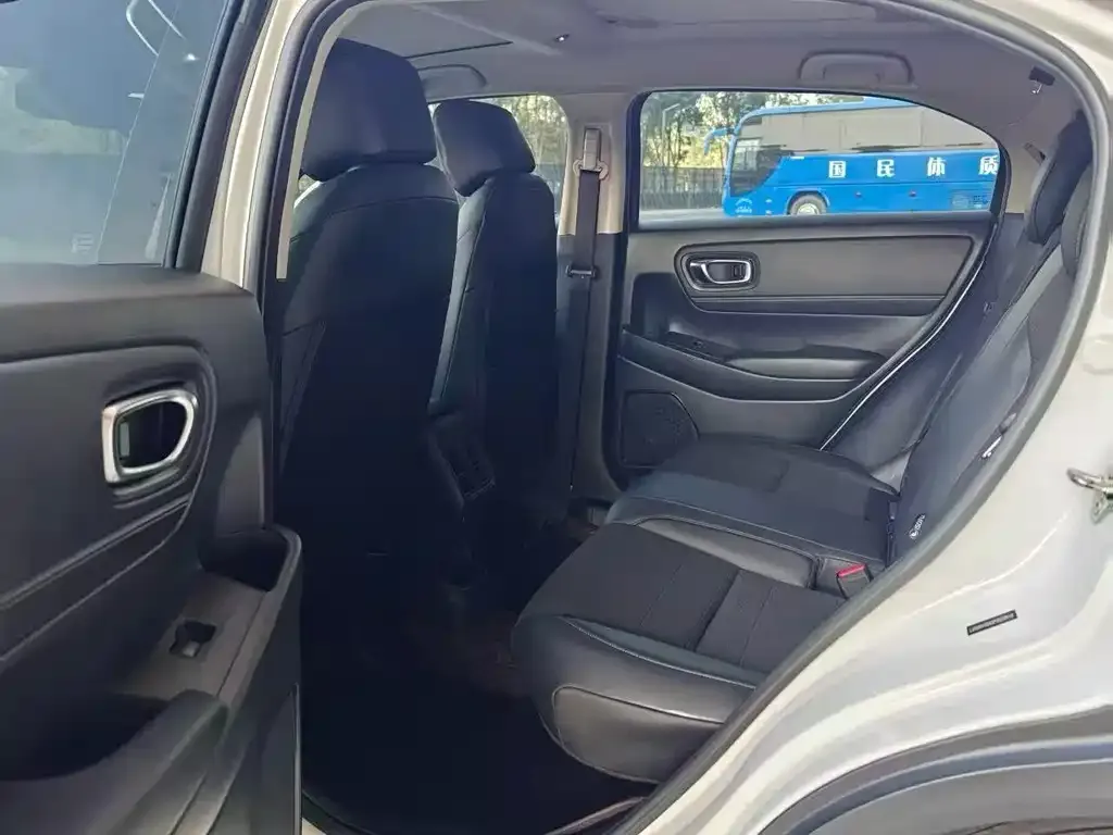 Honda Vezel 2023 из CN, фото 9