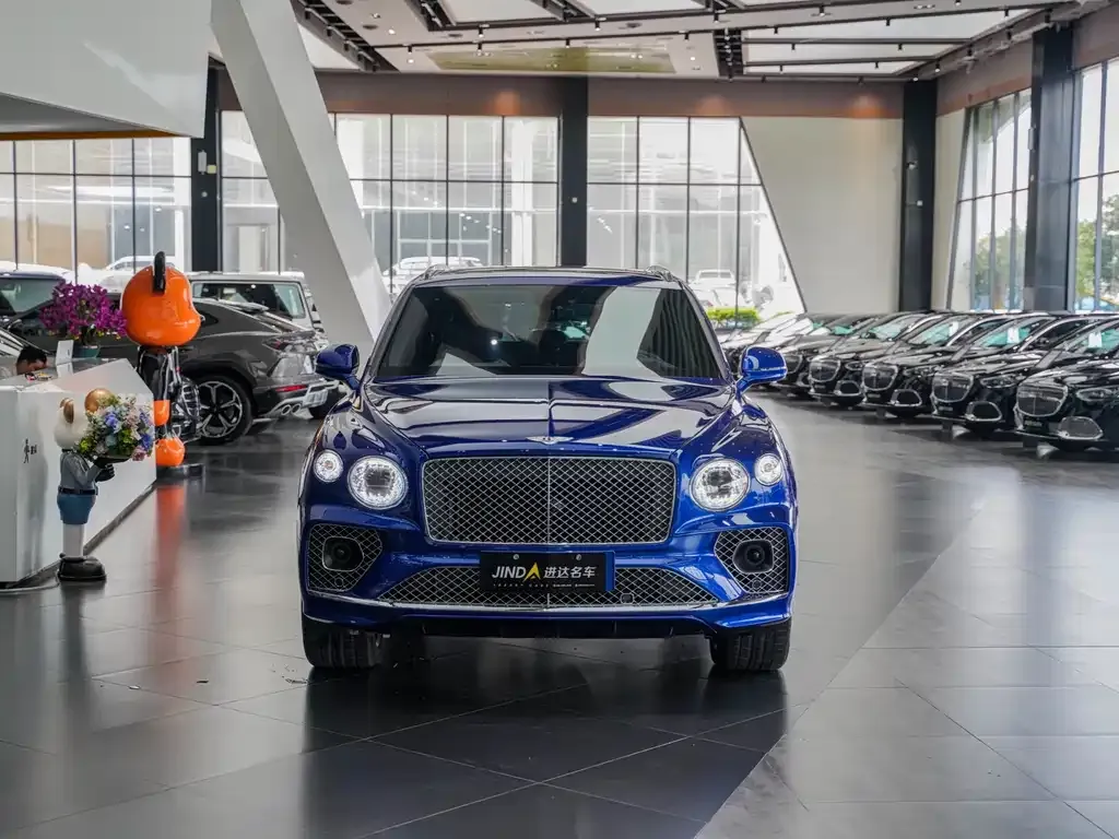 Bentley Bentayga 2021 из CN, фото 4