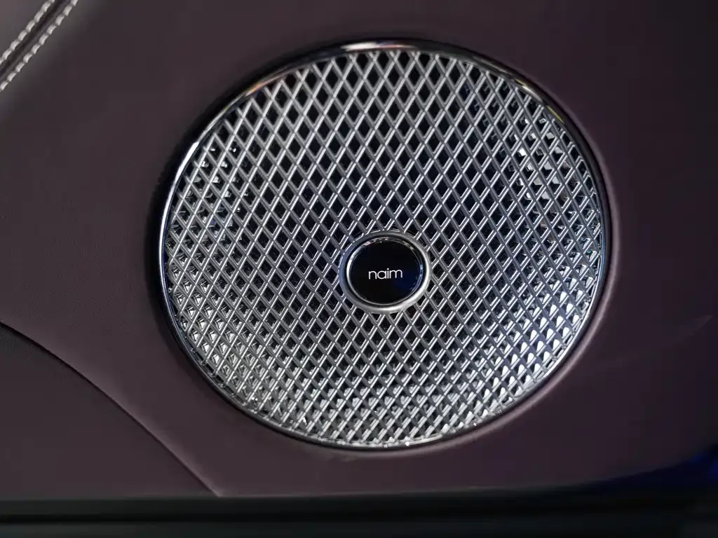 Bentley Bentayga 2021 из CN, фото 9