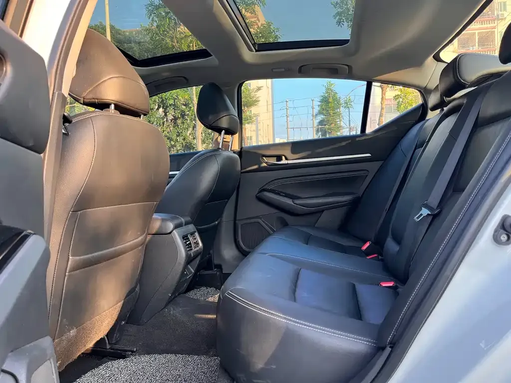 Nissan Teana 2023 из CN, фото 5