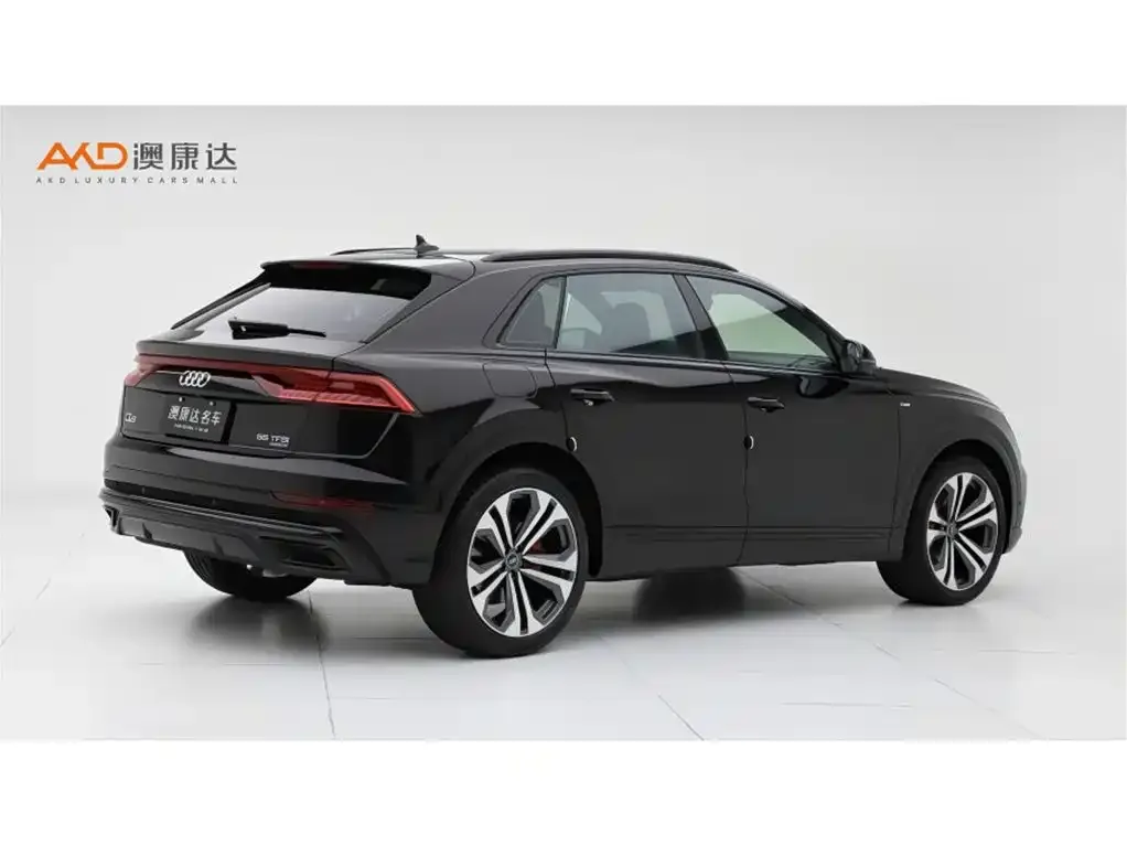 Audi Q8 2021 из CN, фото 3