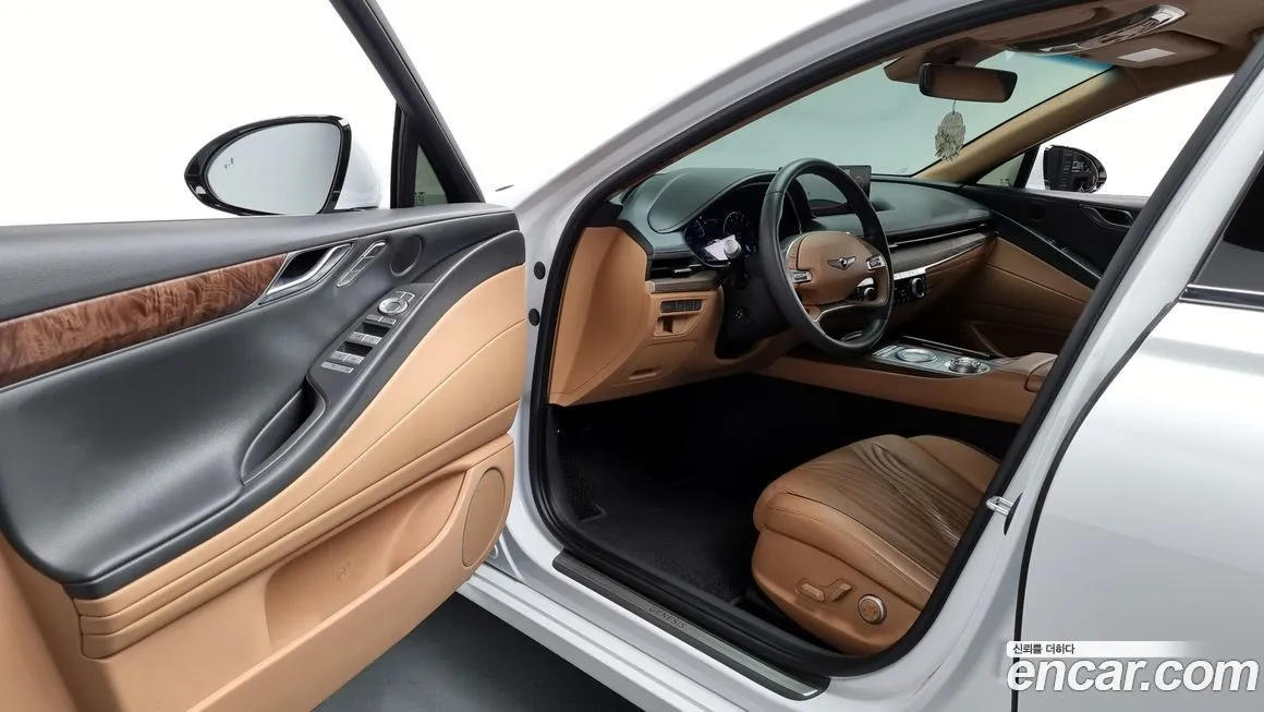 Genesis G80 — фото 10