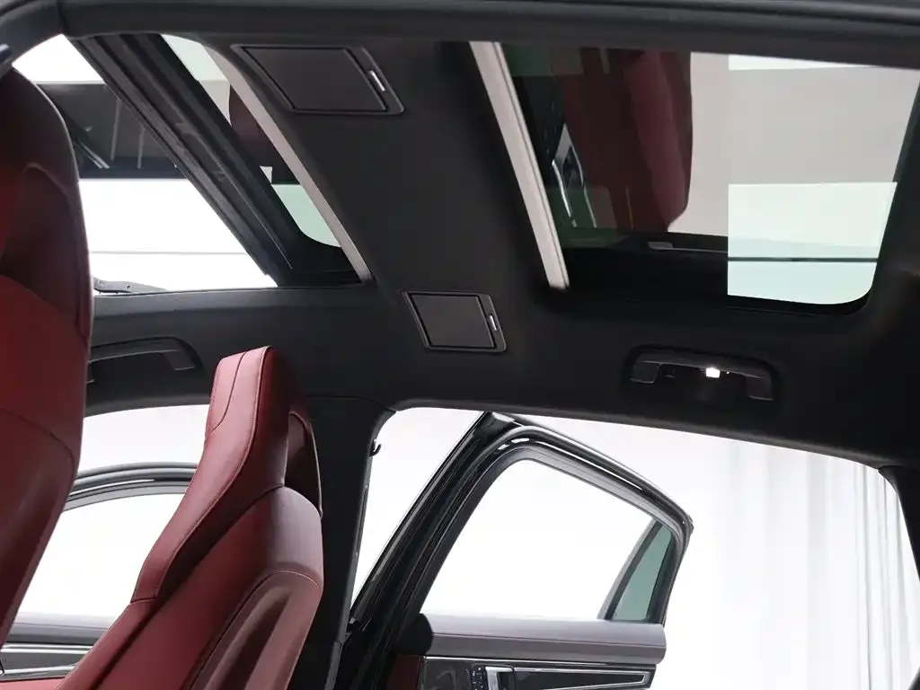 Porsche Panamera 2024 из CN, фото 10