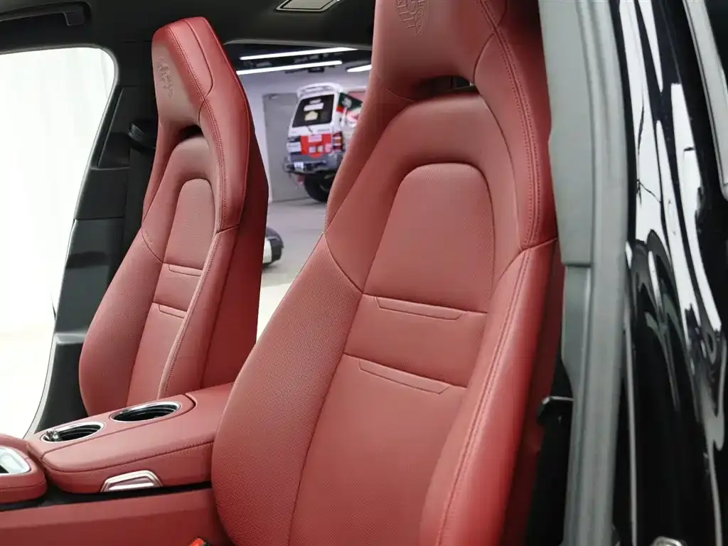 Porsche Panamera 2024 из CN, фото 4