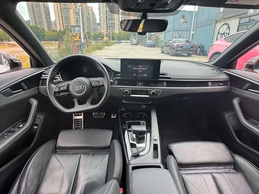 Audi A4L 2023 из CN, фото 6