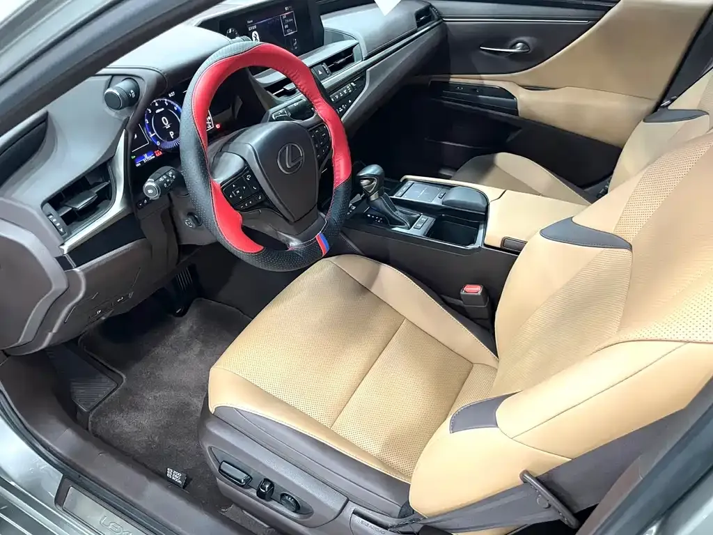 Lexus ES 2021 из CN, фото 8