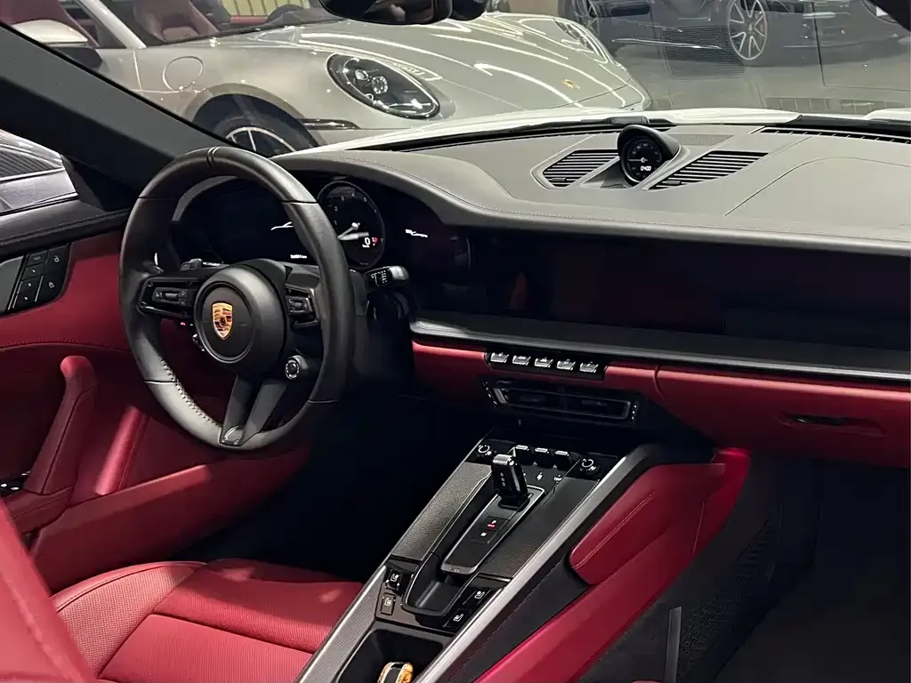 Porsche 911 2022 из CN, фото 6