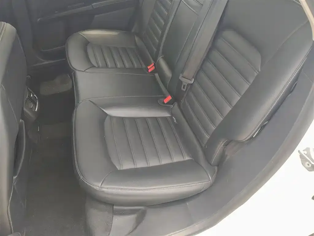Ford Mondeo 2021 из CN, фото 10