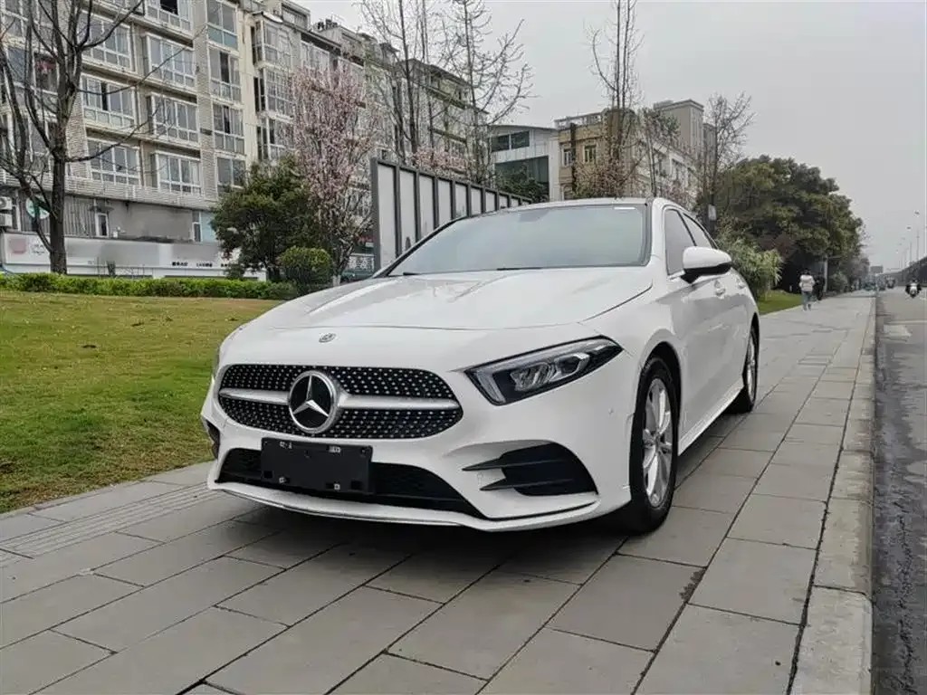 Mercedes-Benz A-Class 2022 из CN, фото 2