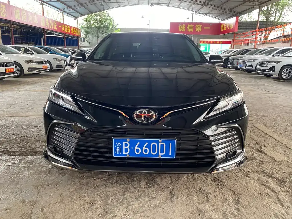Toyota Camry 2024 из CN, фото 2