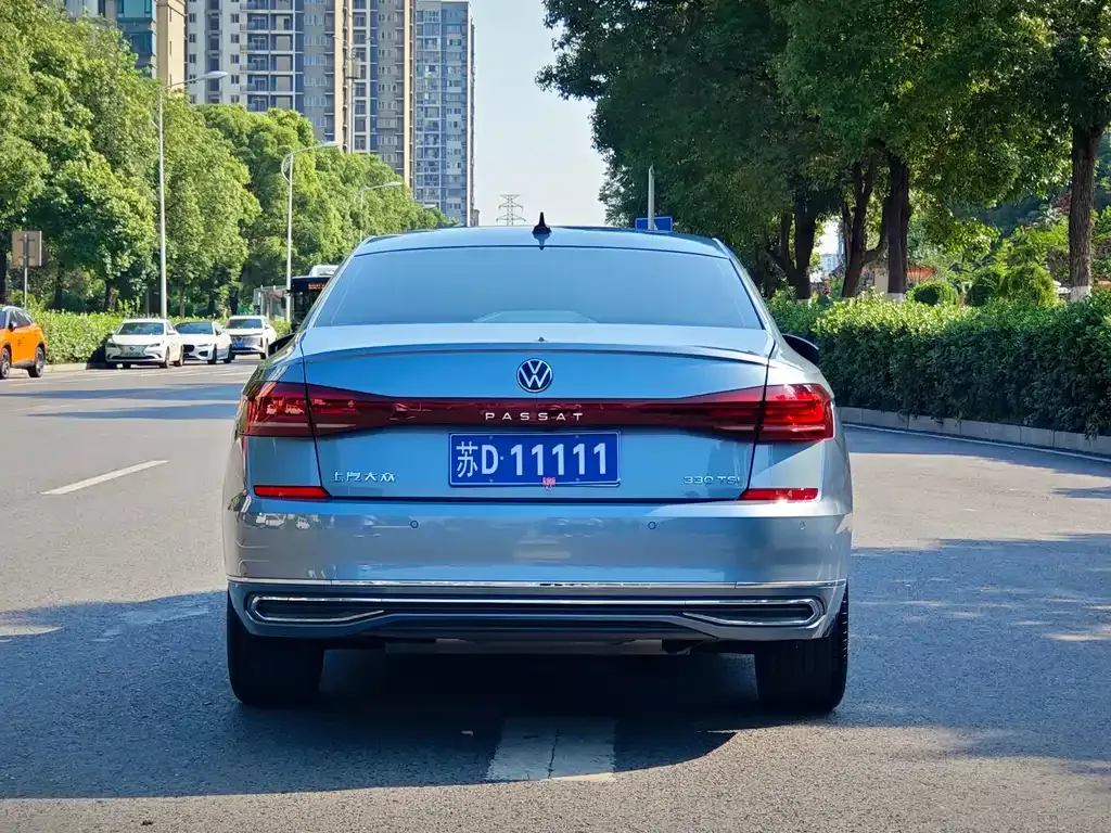 Volkswagen Passat 2024 из CN, фото 10