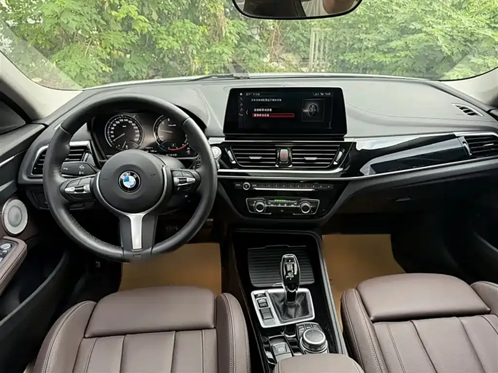 BMW 1 Series 2022 из CN, фото 10