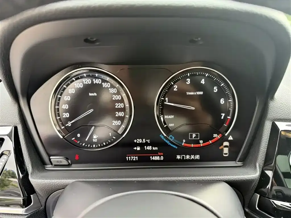 BMW 1 Series 2022 из CN, фото 3