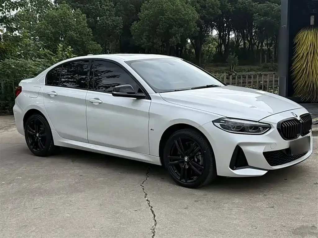BMW 1 Series 2022 из CN, фото 5