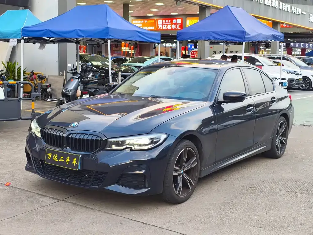 BMW 3 Series 2021 из CN, фото 1