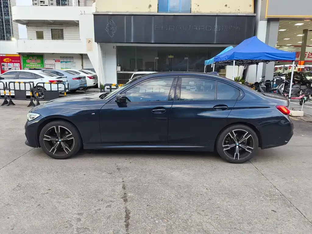 BMW 3 Series 2021 из CN, фото 4