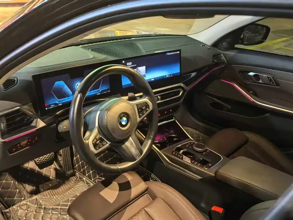 BMW 3 Series 2023 из CN, фото 8