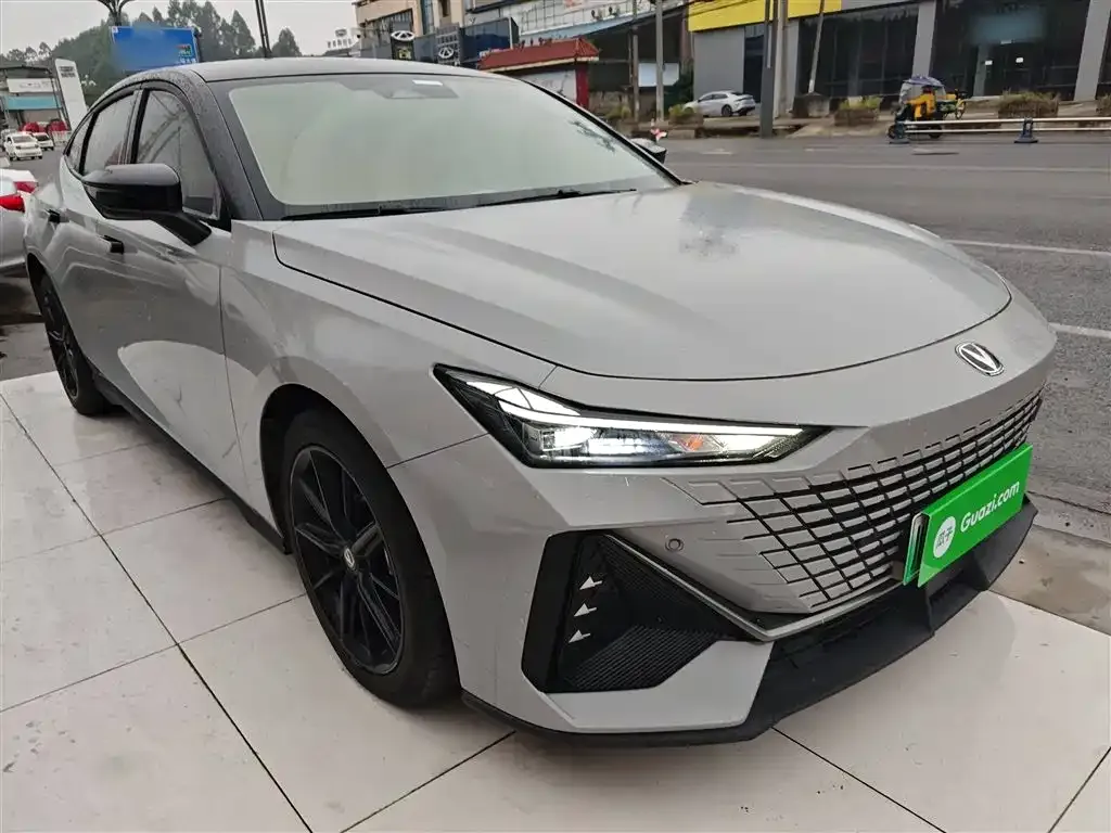 Changan UNI-V iDD 2023 из CN, фото 4