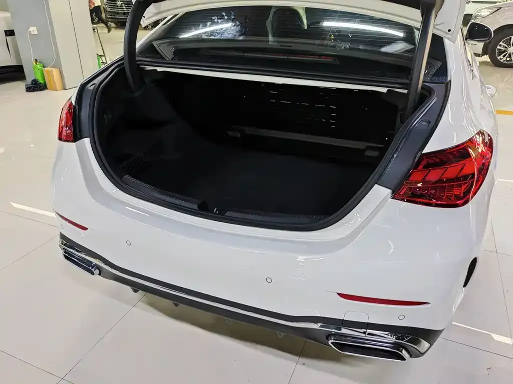 Mercedes-Benz C-Class 2024 из CN, фото 7