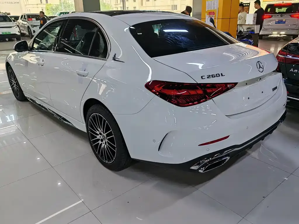 Mercedes-Benz C-Class 2024 из CN, фото 8