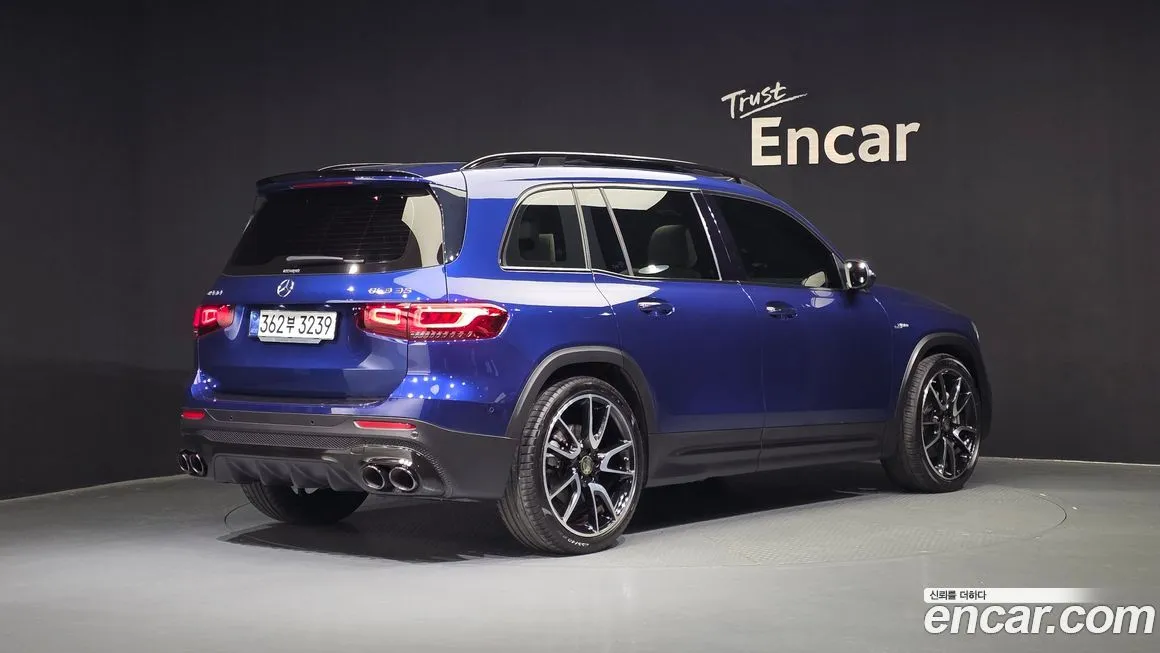 Mercedes-Benz GLB-Class — фото 2