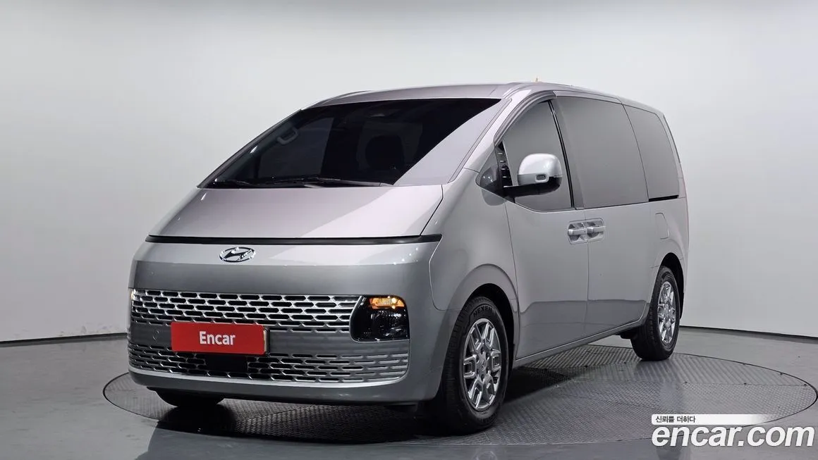 Hyundai Staria 2022 из KR, фото 1