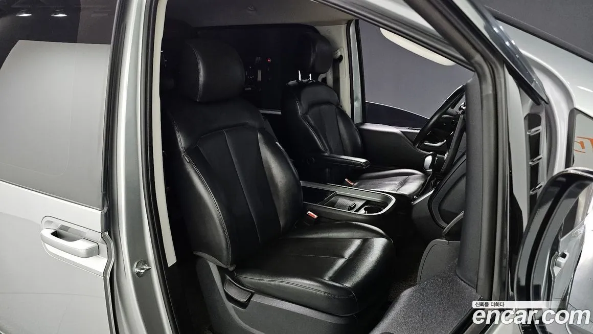 Hyundai Staria 2022 из KR, фото 10