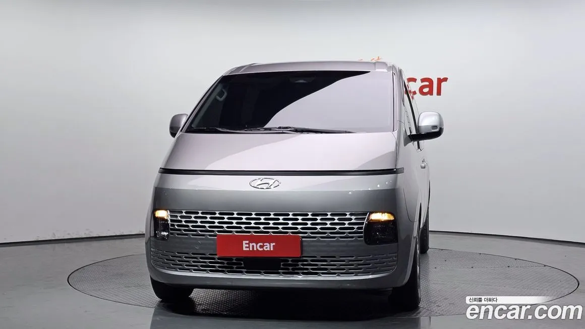 Hyundai Staria 2022 из KR, фото 3