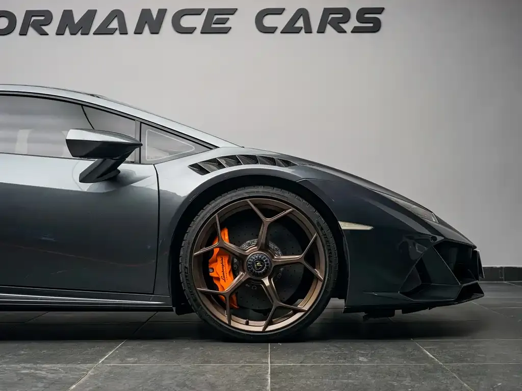 Lamborghini Huracan 2021 из CN, фото 4
