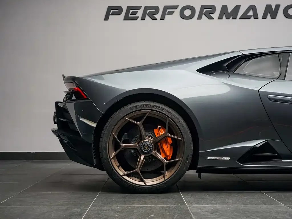 Lamborghini Huracan 2021 из CN, фото 5