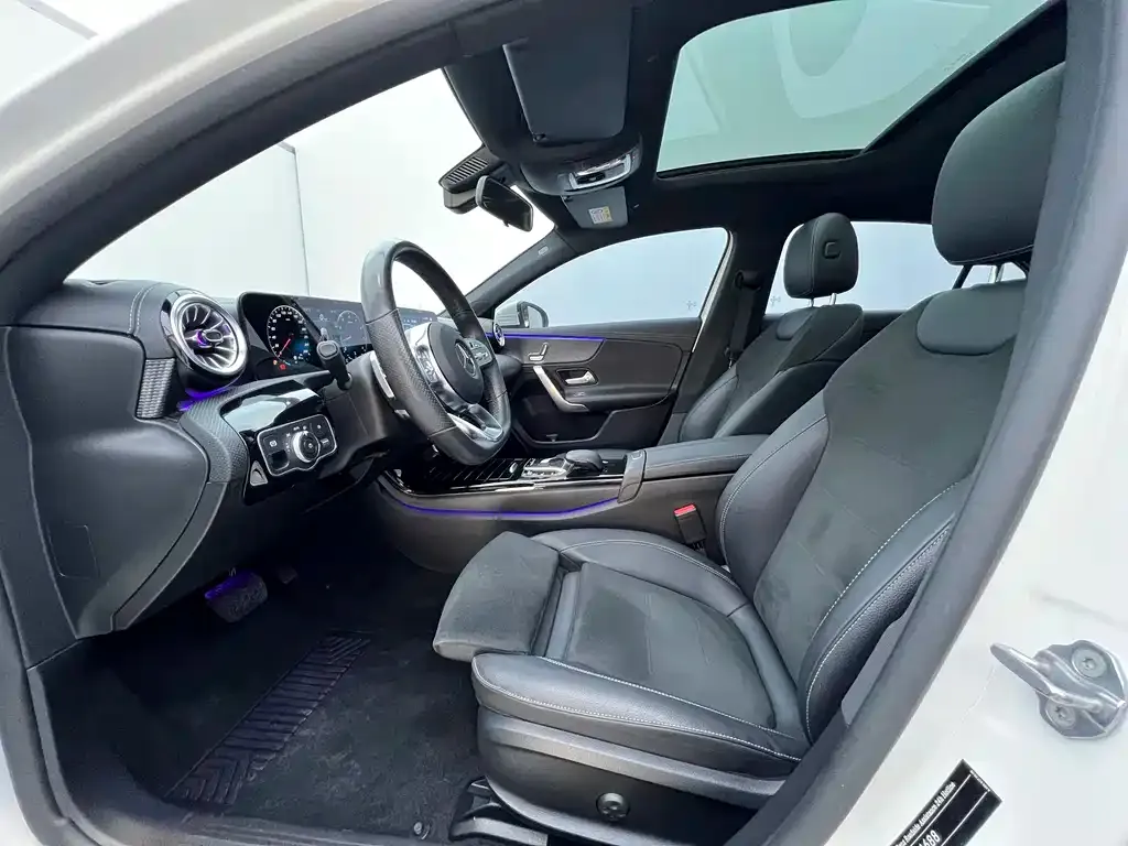 Mercedes-Benz A-Class 2021 из CN, фото 8