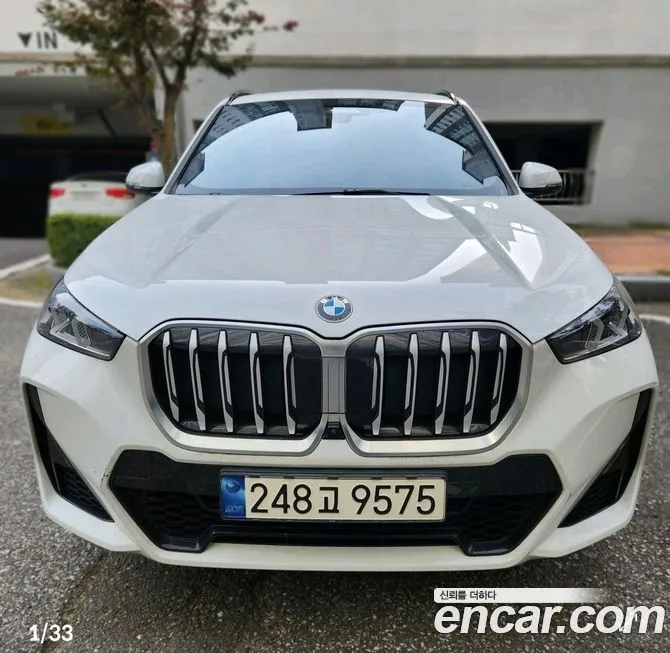 BMW X1 — фото 1