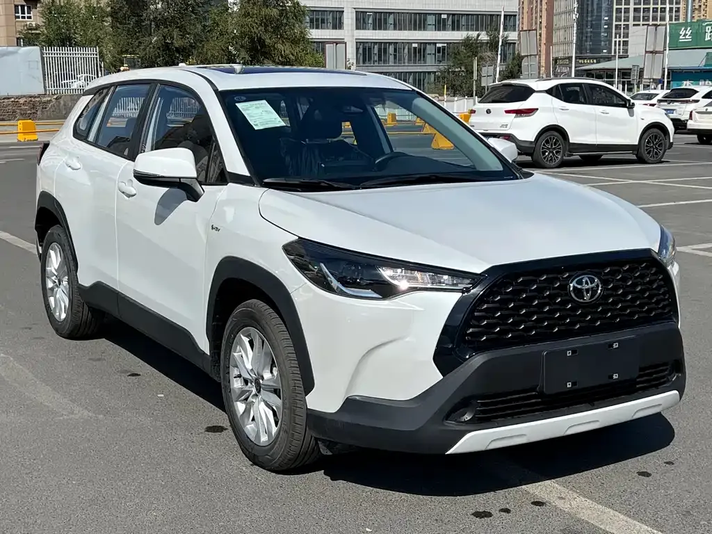 Toyota Corolla Cross 2025 из CN, фото 1