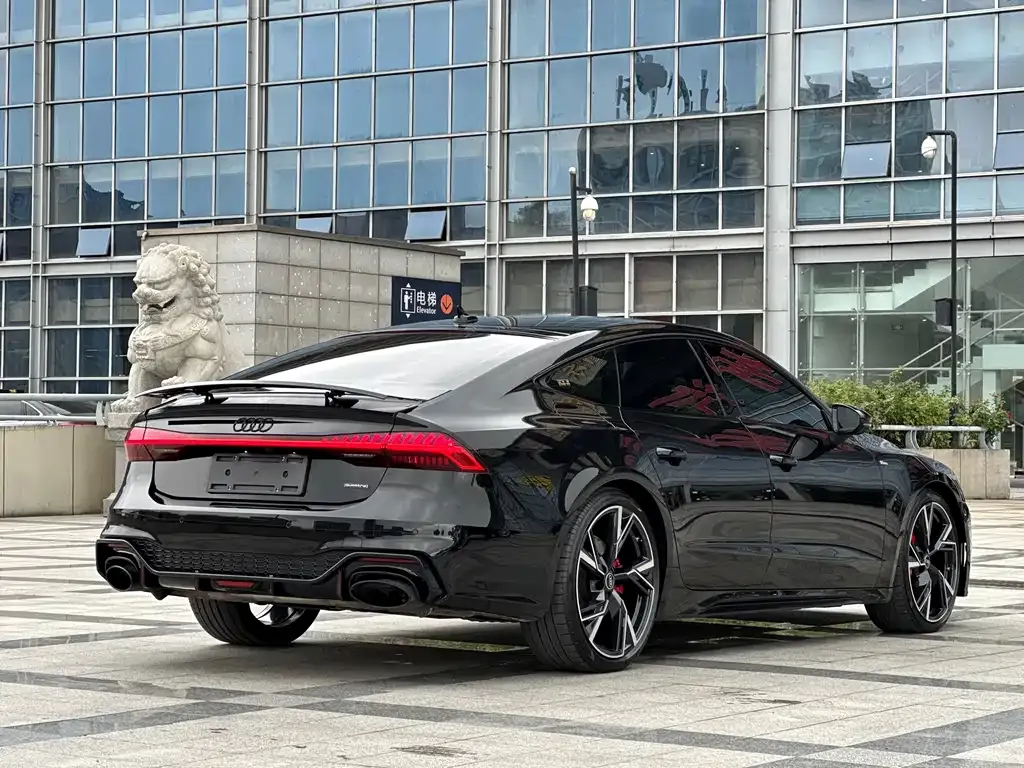 Audi A7 2025 из CN, фото 7