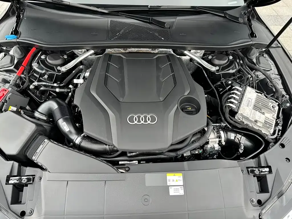 Audi A7 2025 из CN, фото 8