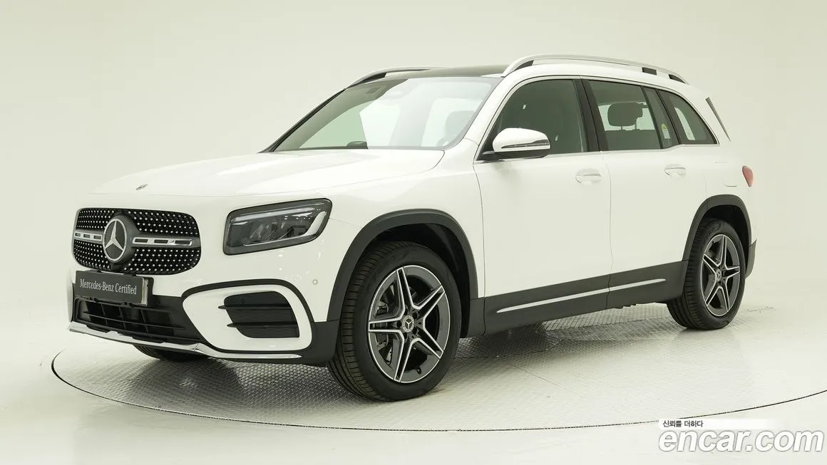 Mercedes-Benz GLB-Class — фото 1