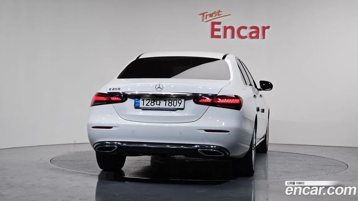 Mercedes-Benz E-Class 2021 из KR, фото 4