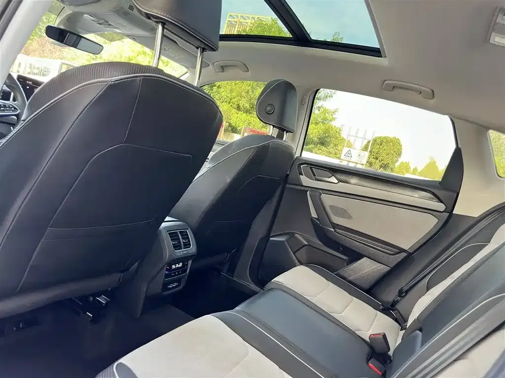 Volkswagen X 2023 из CN, фото 10