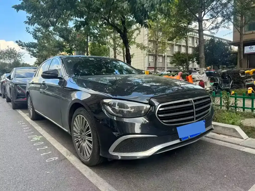 Mercedes-Benz E-Class 2022 из CN, фото 2